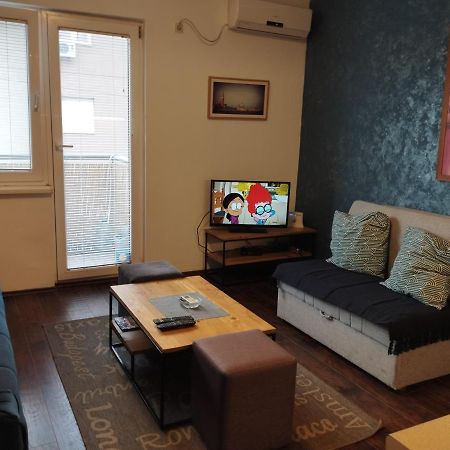 Apartman Tatjana Újvidék Kültér fotó